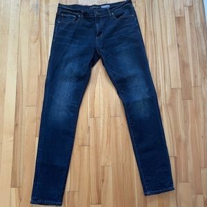 Aerospatiale jeans for men. Color dark blue. Size 34 inseam 34.Super skinny cut.